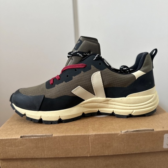 Veja Shoes - VEJA Dekkan Ripstop Kaki Pierre Unisex Sneakers